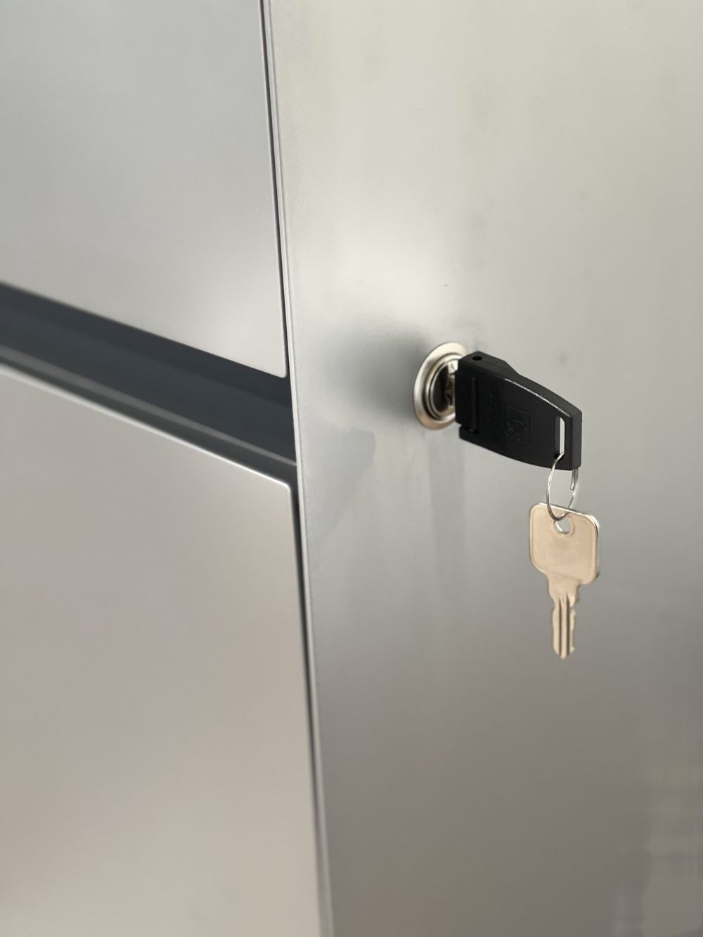 "Wally" Mobile Storage Pedestal Cabinet | Rolling File Cabinet - Image 5